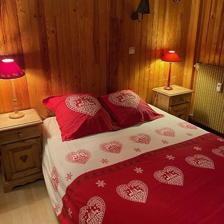 Le Petit Chalet Auron Bagian luar foto